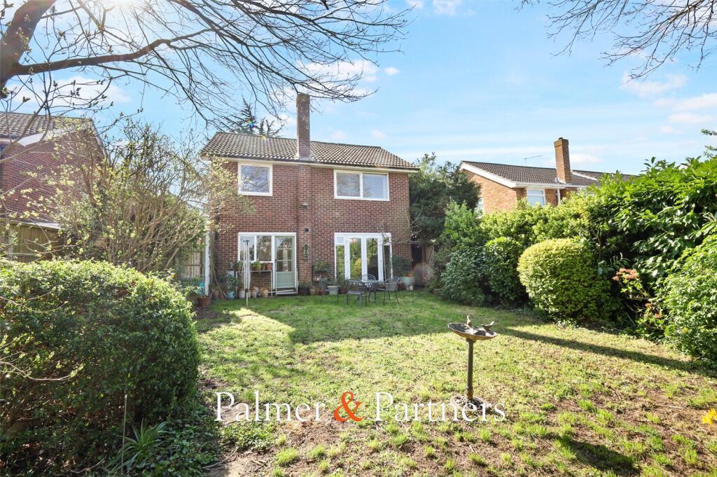 Sanders Drive, Lexden, Colchester, Essex, CO3 photo 4