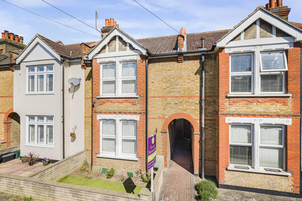2-bed terraced on Balfour Road, Bromley, £425,000
