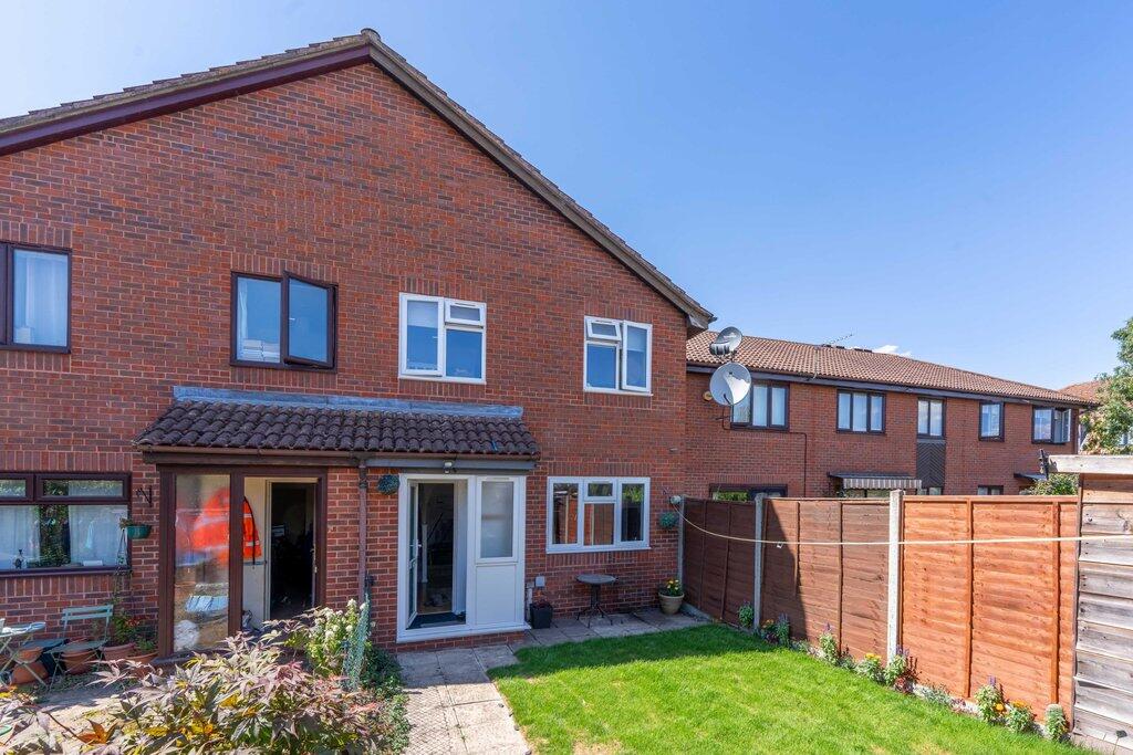 House in Twickenham - View 2