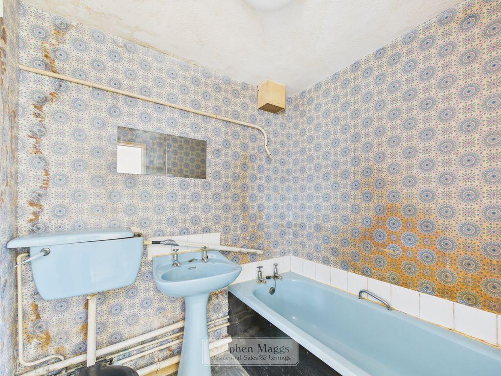 Apartment in Bristol, Stockwood - View 5