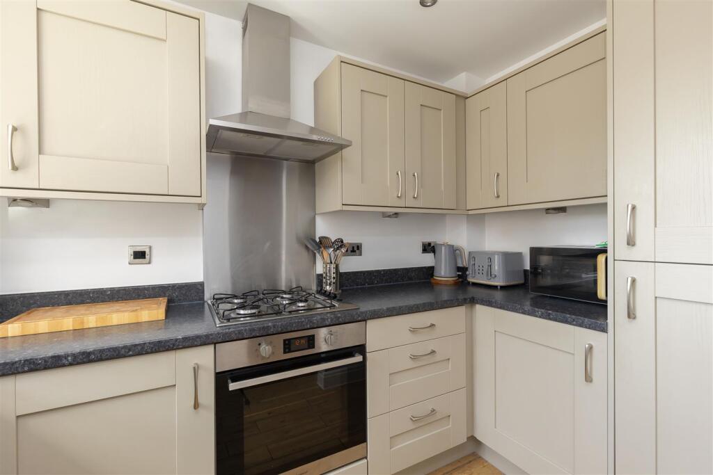 House in Chorley, Clayton-le-Woods - View 6