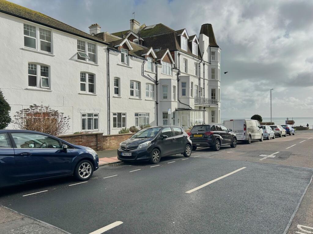 Main image of property: The Links, Bolebrook Road, Bexhill on Sea, TN40