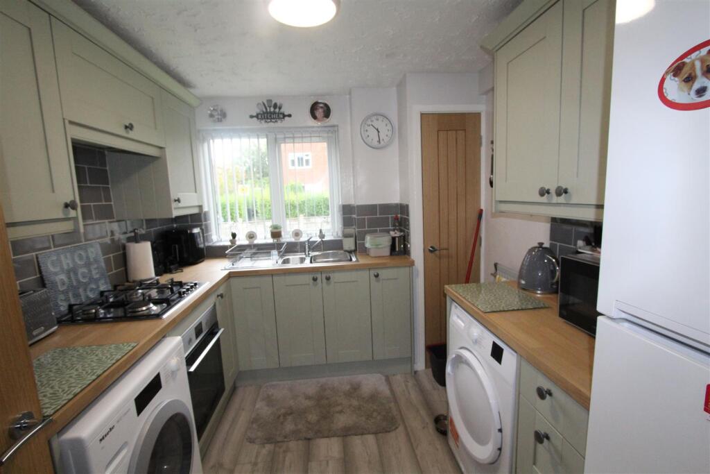 Apartment in Lymm, Warrington - View 2