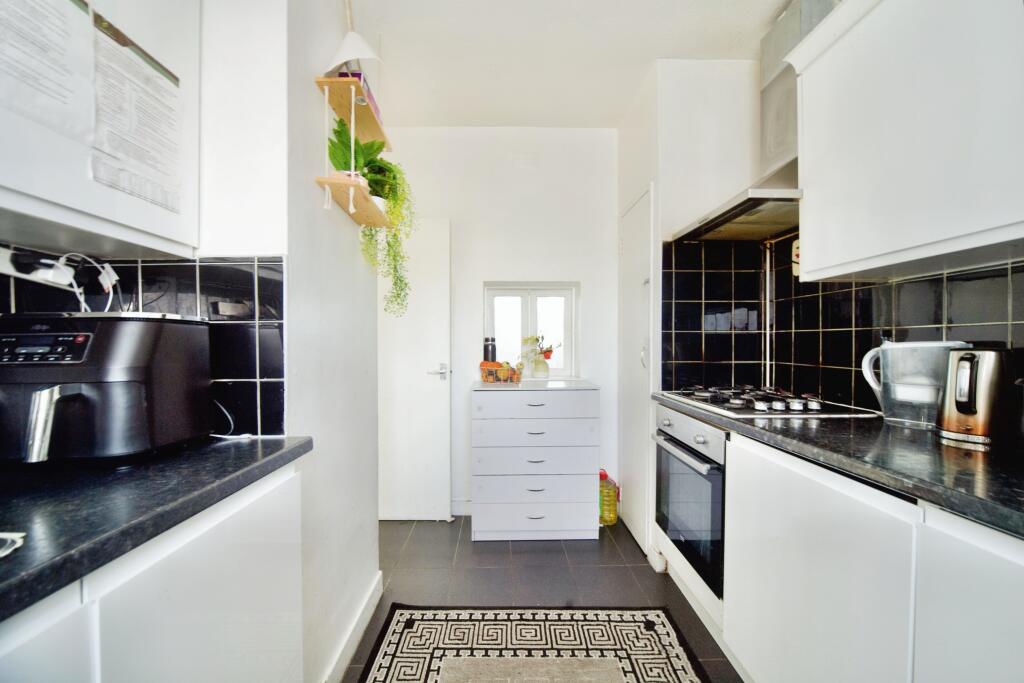 Main image of property: Poplar High Street, Poplar, E14