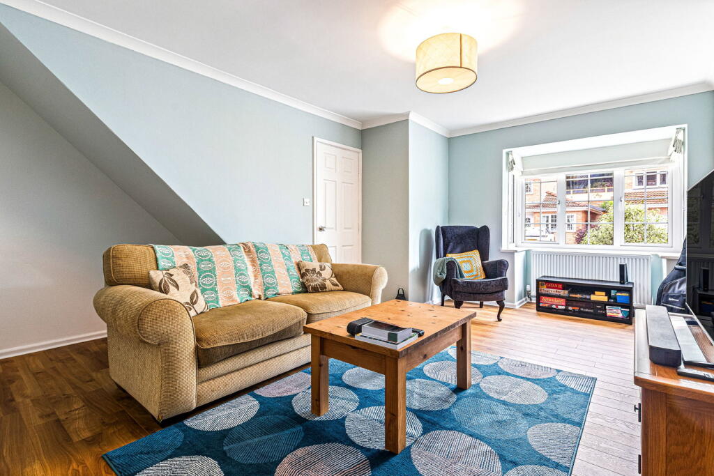 House in Nottingham - View 5