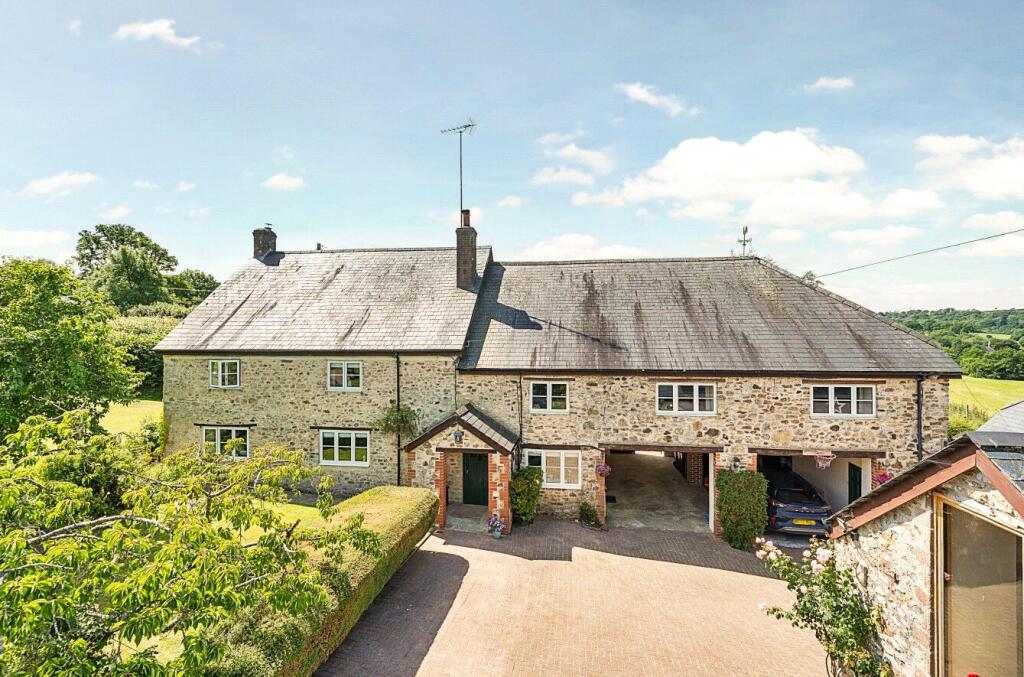 5-bed detached on Hemyock, Cullompton, Devon, £995,000