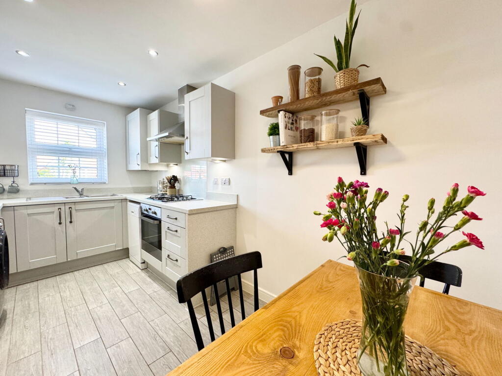 House in Shrewsbury, Shropshire - View 2