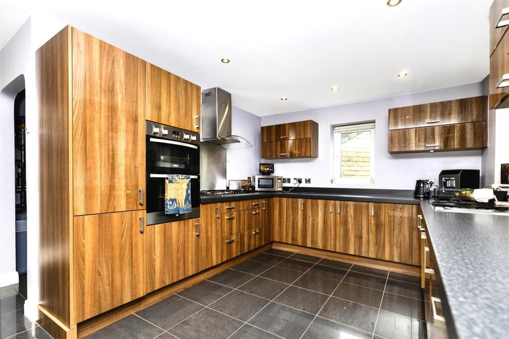 Hazel Fold, Queensbury, Bradford – pohled 3
