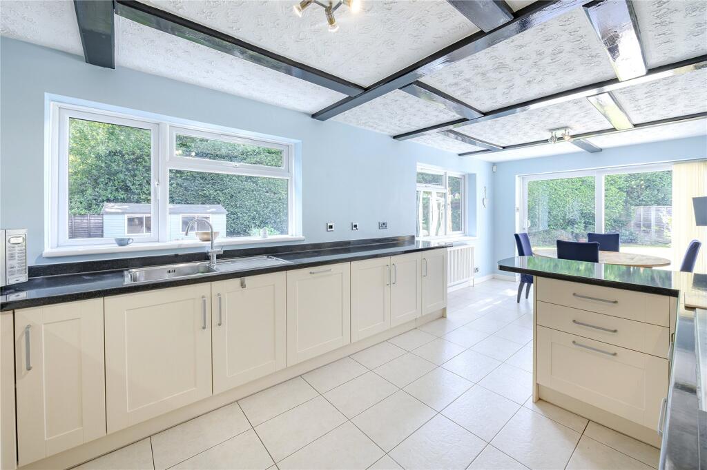 Saunders Copse, Woking, GU22 - View 4