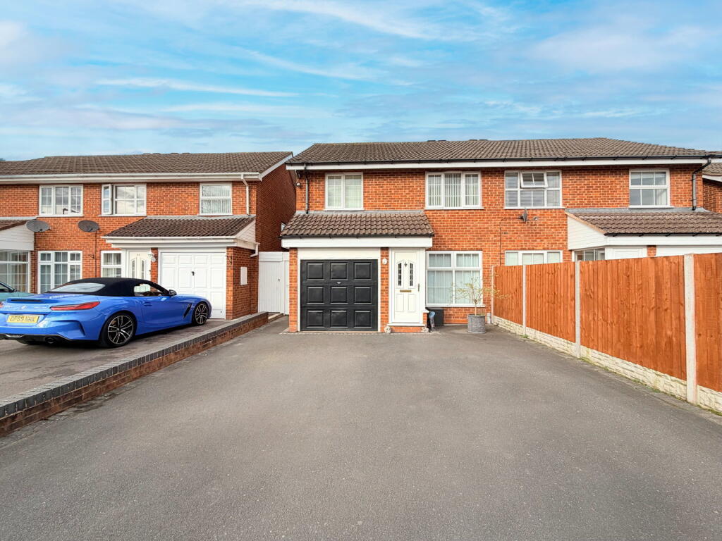 Main image of property: Lillington Road, Shirley, B90 2RY