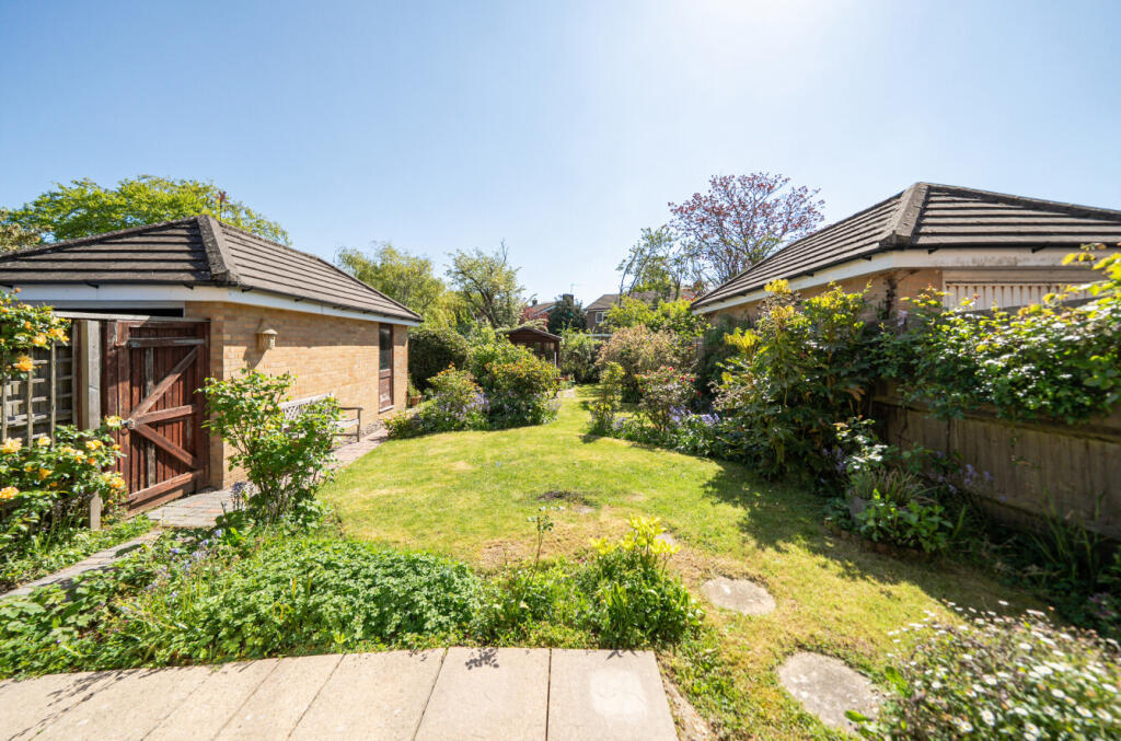 Main image of property: Heathfield Avenue, Fareham, Hampshire, PO15