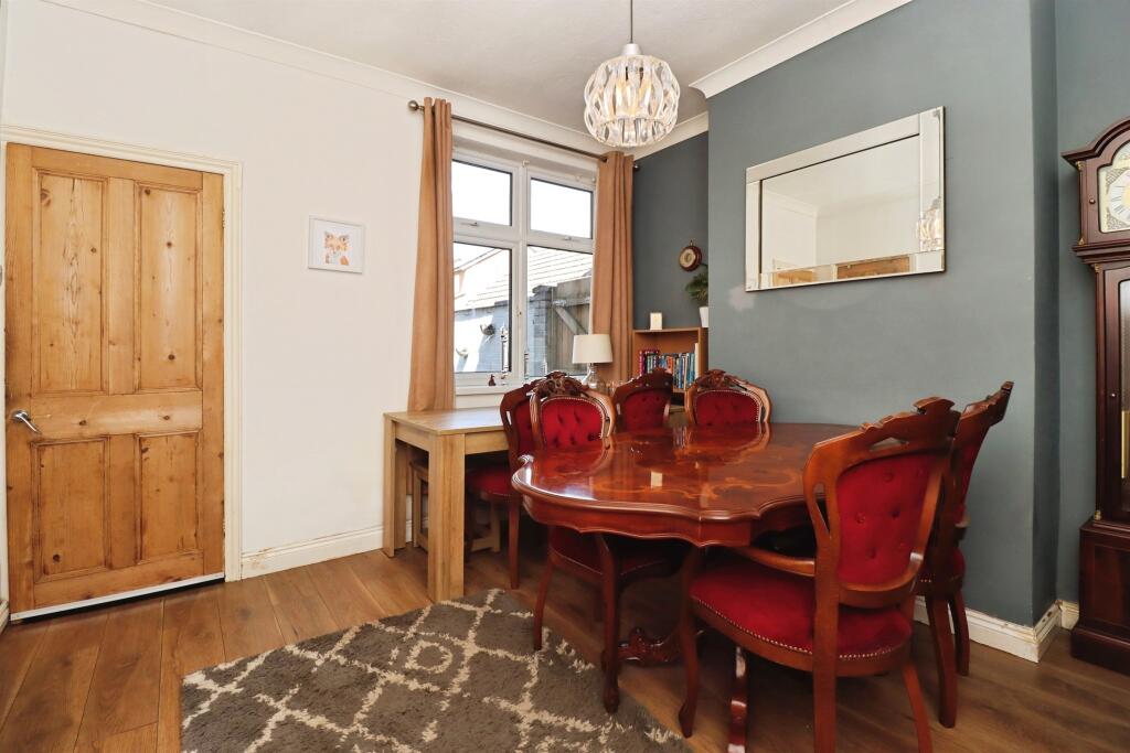 House in Rothwell, North Northamptonshire - View 5