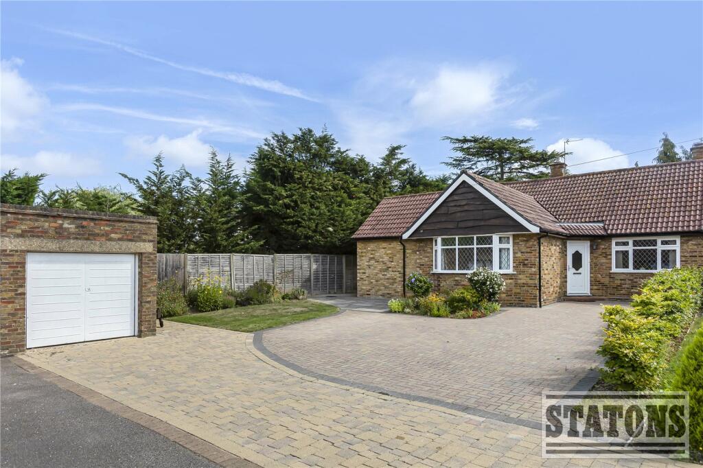 Main image of property: Moffats Close, Brookmans Park, Hertfordshire, AL9