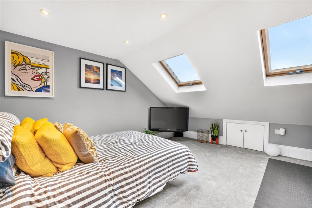 House in London, Walthamstow - More