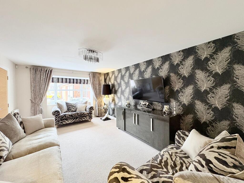 House in Doncaster - View 5
