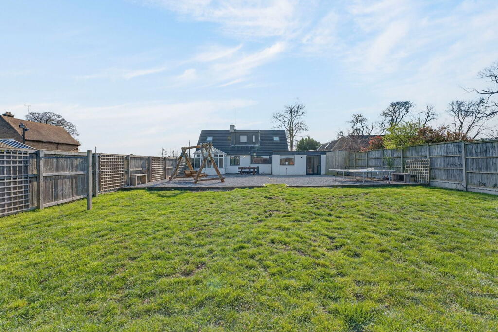 4-bed detached on Islington, Titchmarsh, NN14, £600,000