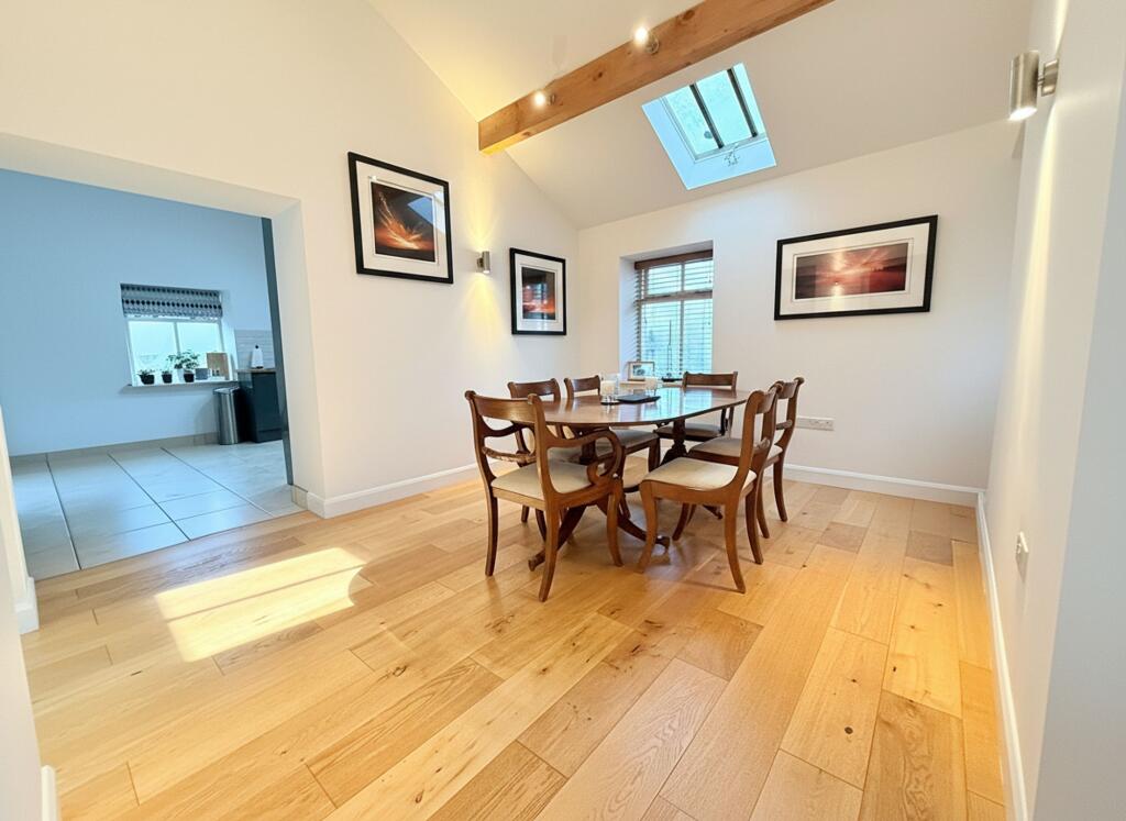 The Barn, Goodham Farm, High Lane photo 4