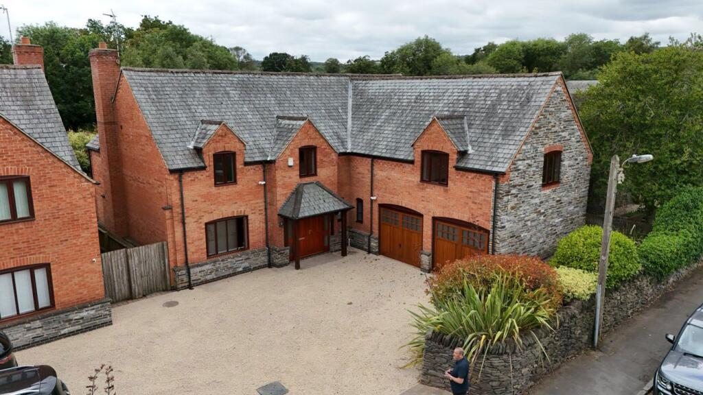 Main image of property: 116a Main Street, Swithland