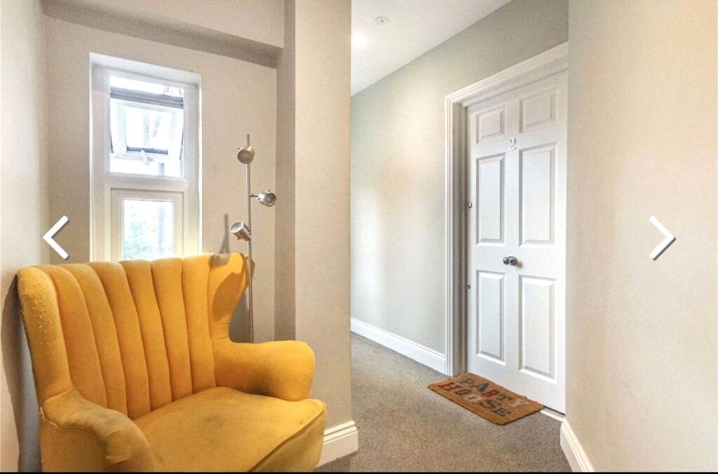 Apartment in Watford - View 4