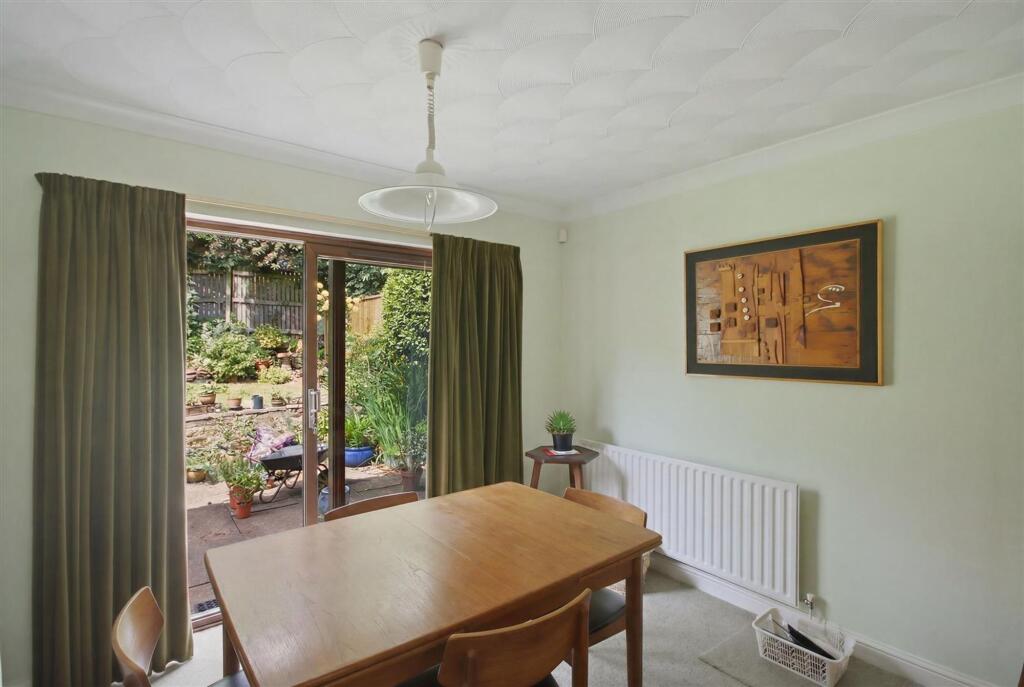 House in Chesterfield, Derbyshire - View 5
