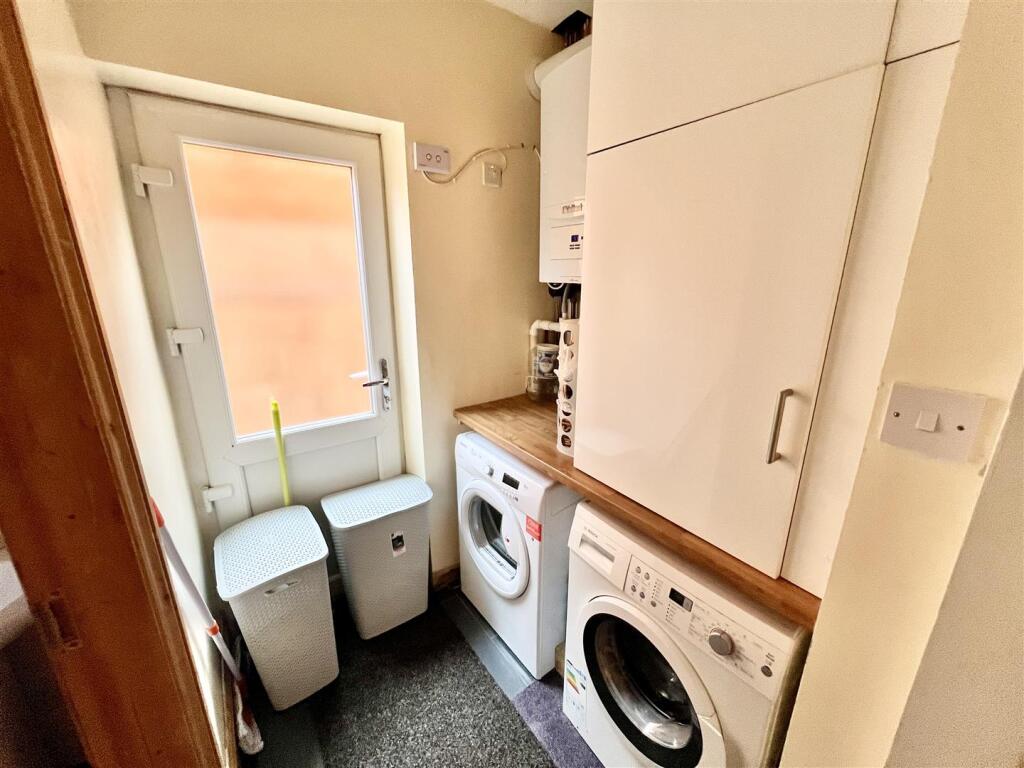 Additional image 8 of Heythrop Grove, Moseley, Birmingham