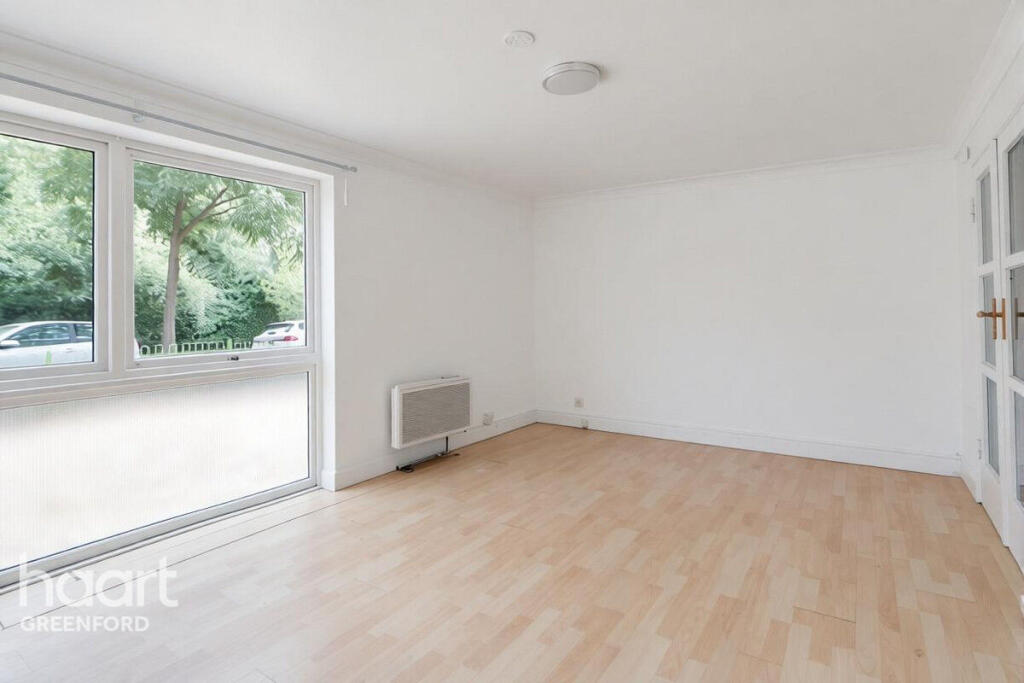 Apartment in London - View 3