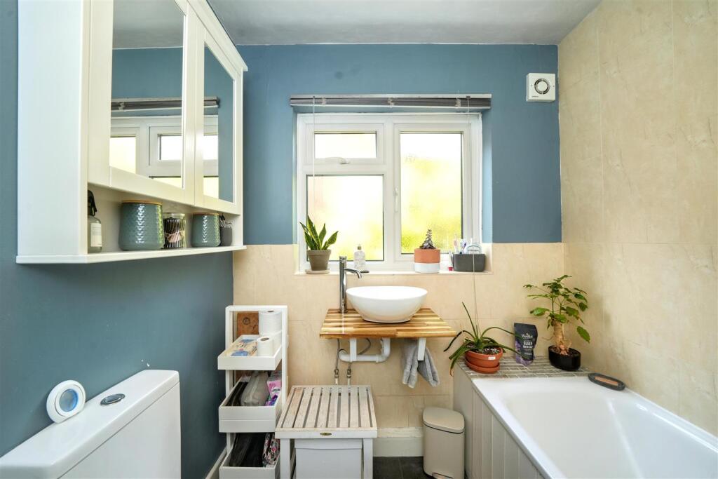 House in Wolverhampton - View 5