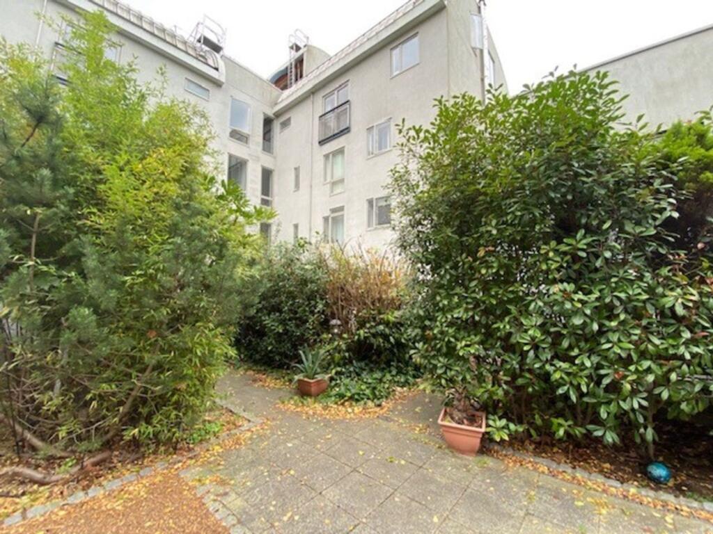 Property photo 8