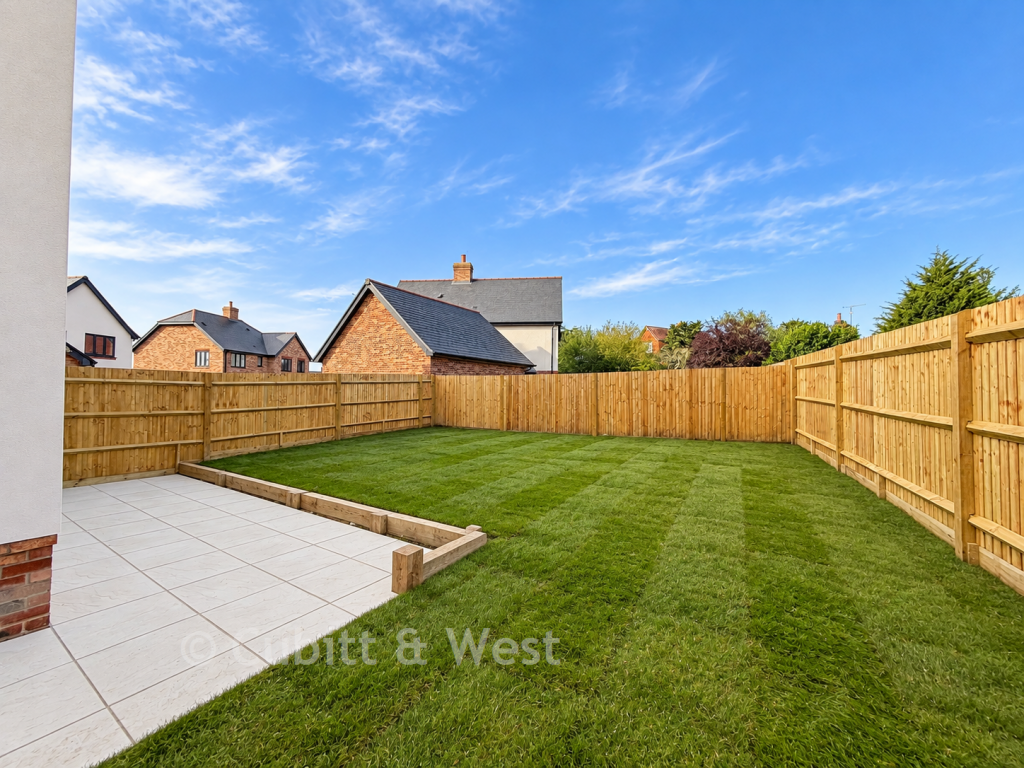 House in Redhill - View 4