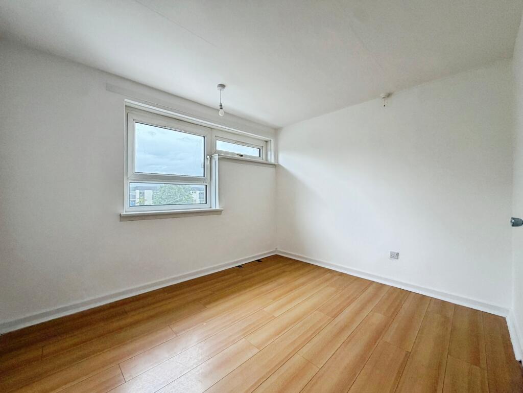 Apartment in Glasgow - More