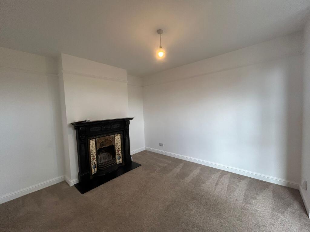 House in Reading - View 5