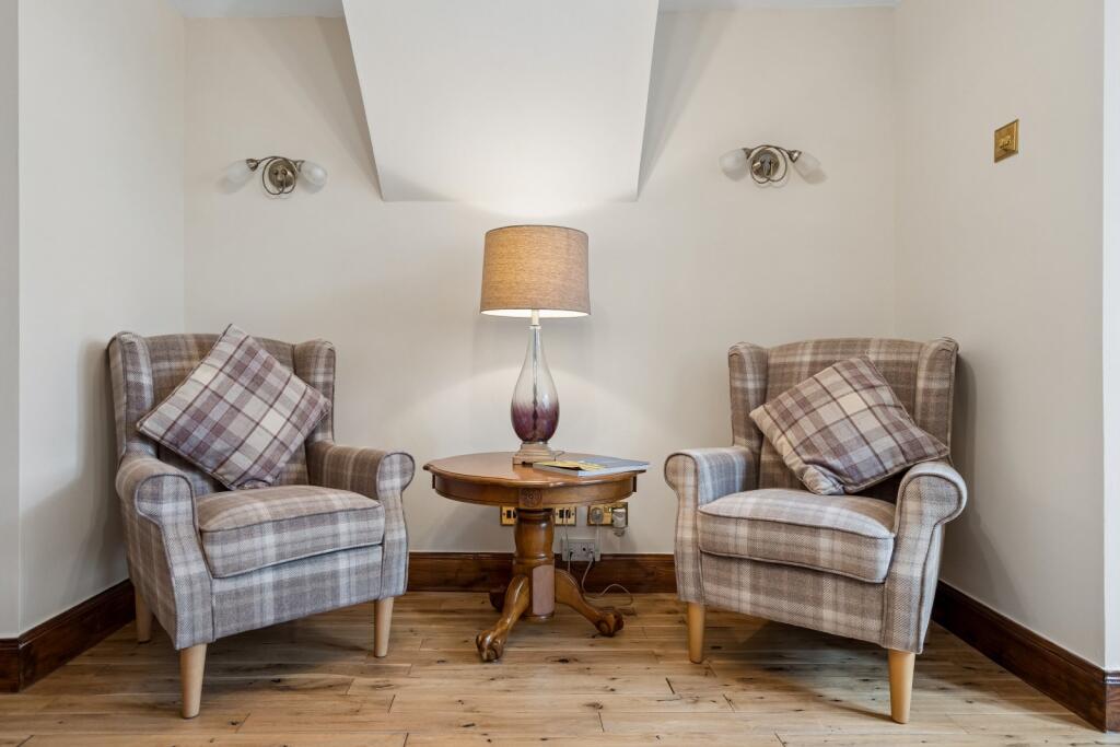 House in Falkirk, Stirling - View 4