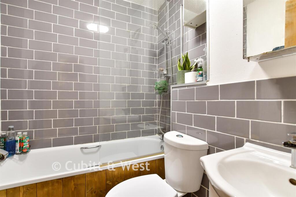 Apartment in Lewes - View 5