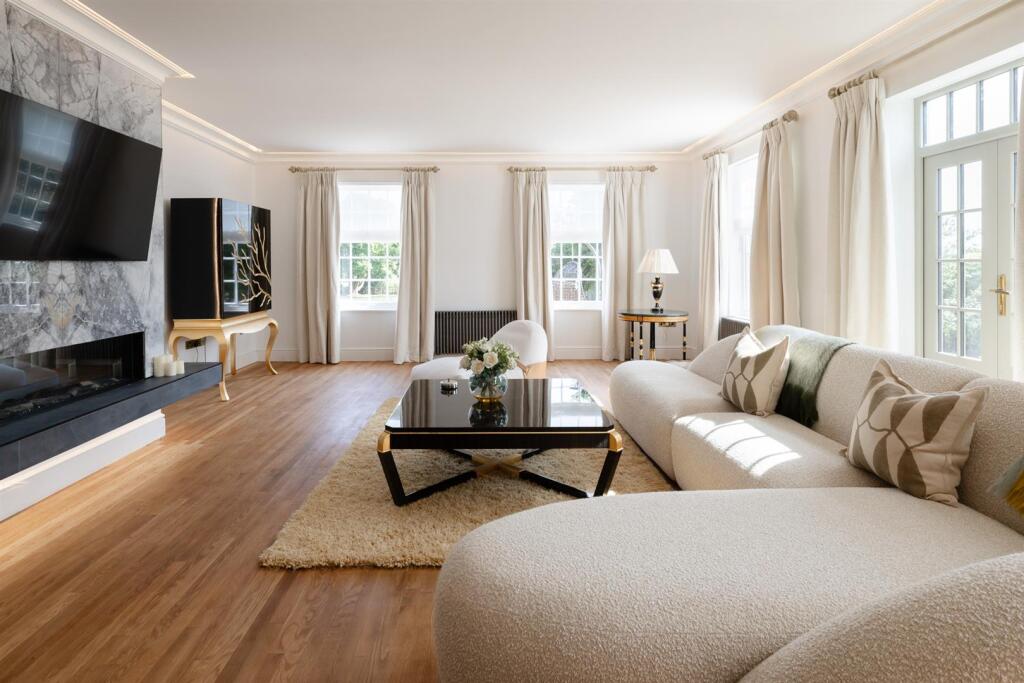 House in York - View 3