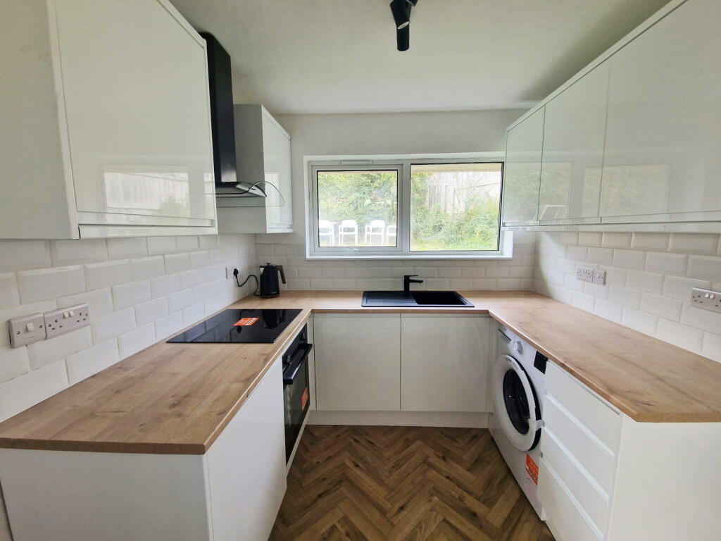 Parkside Drive, Exmouth, EX8 4LA photo 3