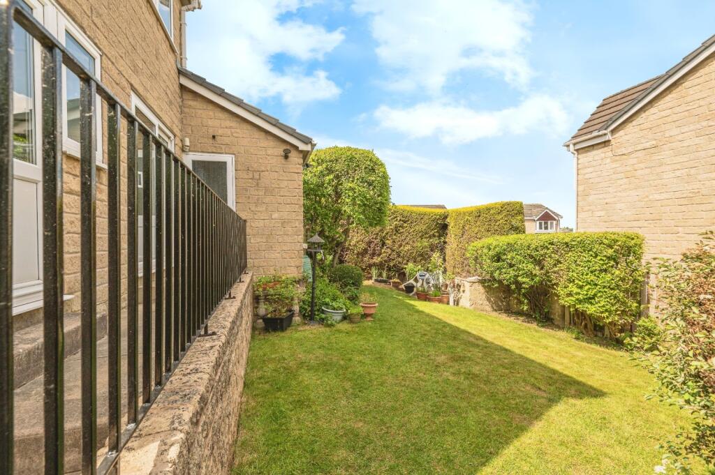 Millstone Rise, Liversedge, West Yorkshire, WF15 image 3