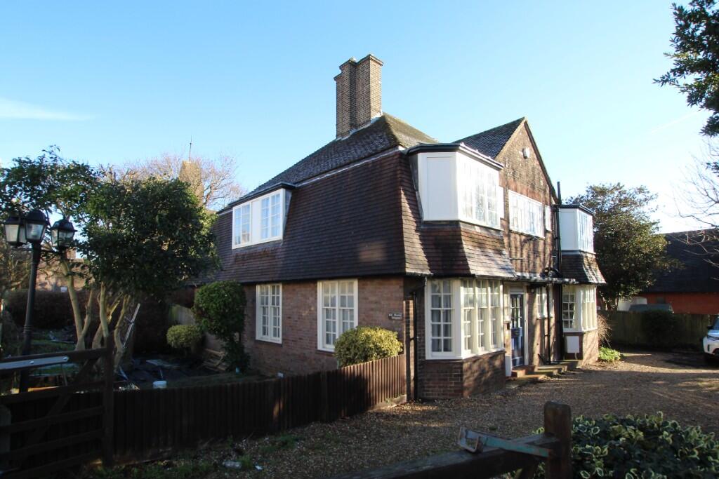 Main image of property: Shaftesbury Road, Luton, Bedfordshire, LU4