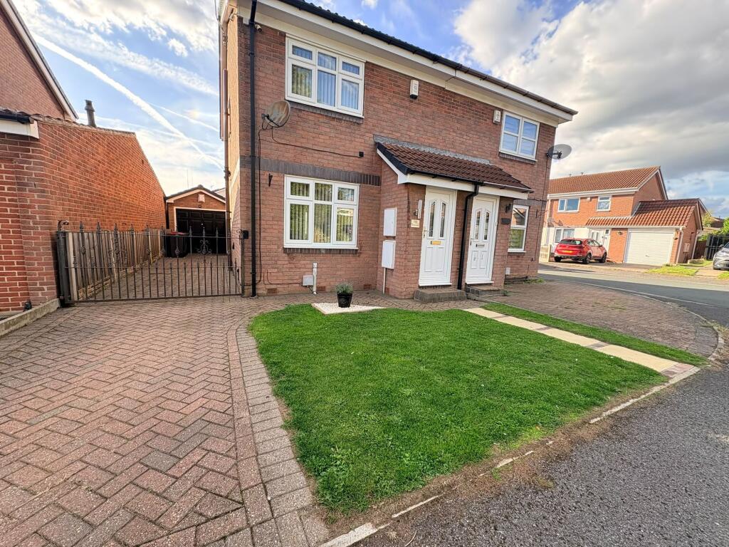Main image of property: Hunters Green, Dinnington, S25
