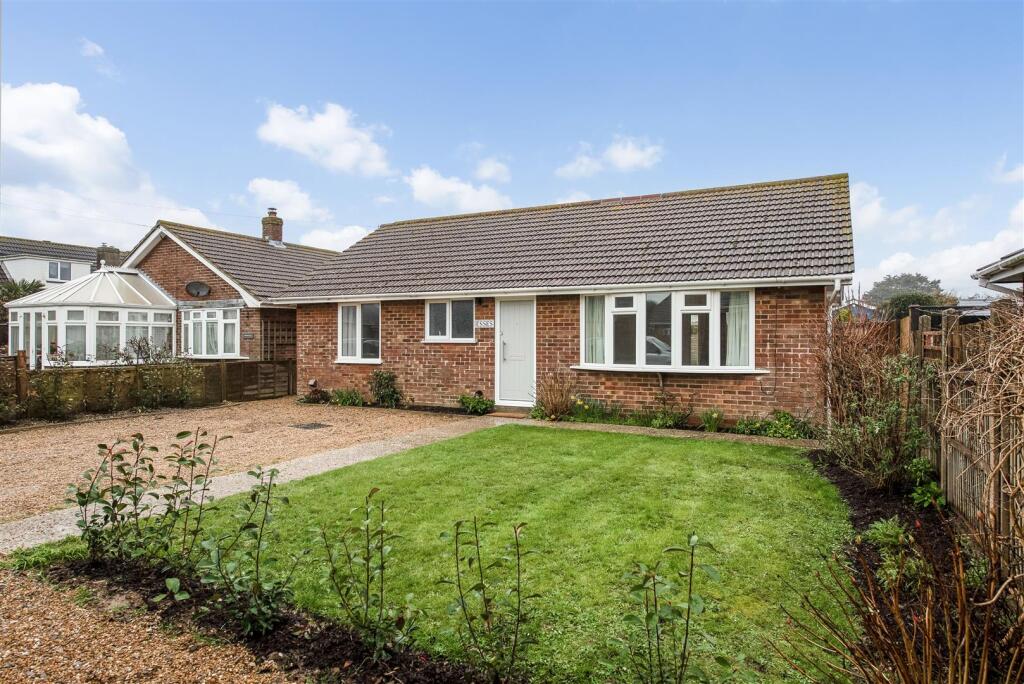 Main image of property: Bracklesham Close, Bracklesham Bay