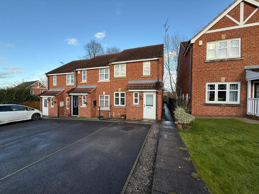 House in Wakefield - View 2