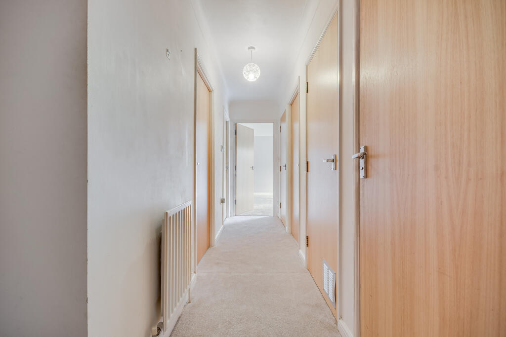 Apartment in Chelmsford - More