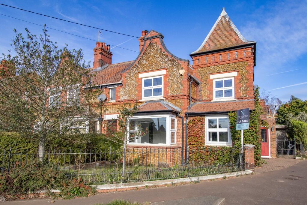 Main image of property: Lynn Road, Ingoldisthorpe