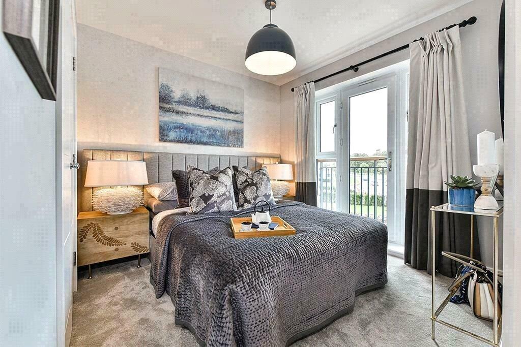 The Sidlesham, Manorwood, East Lane, West Horsley, KT24 photo 4