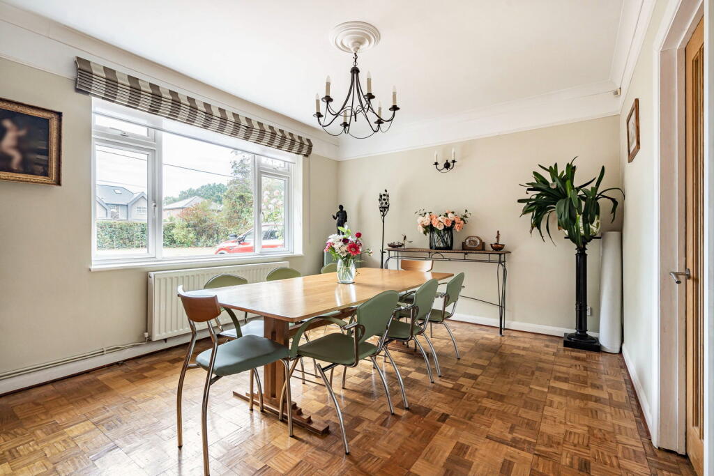 House in Mole Valley, Surrey - View 5