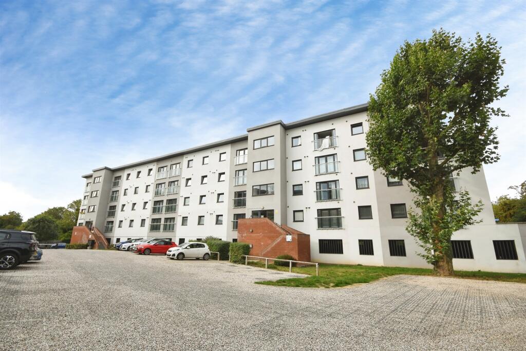 Main image of property: St. Johns Avenue, Braintree