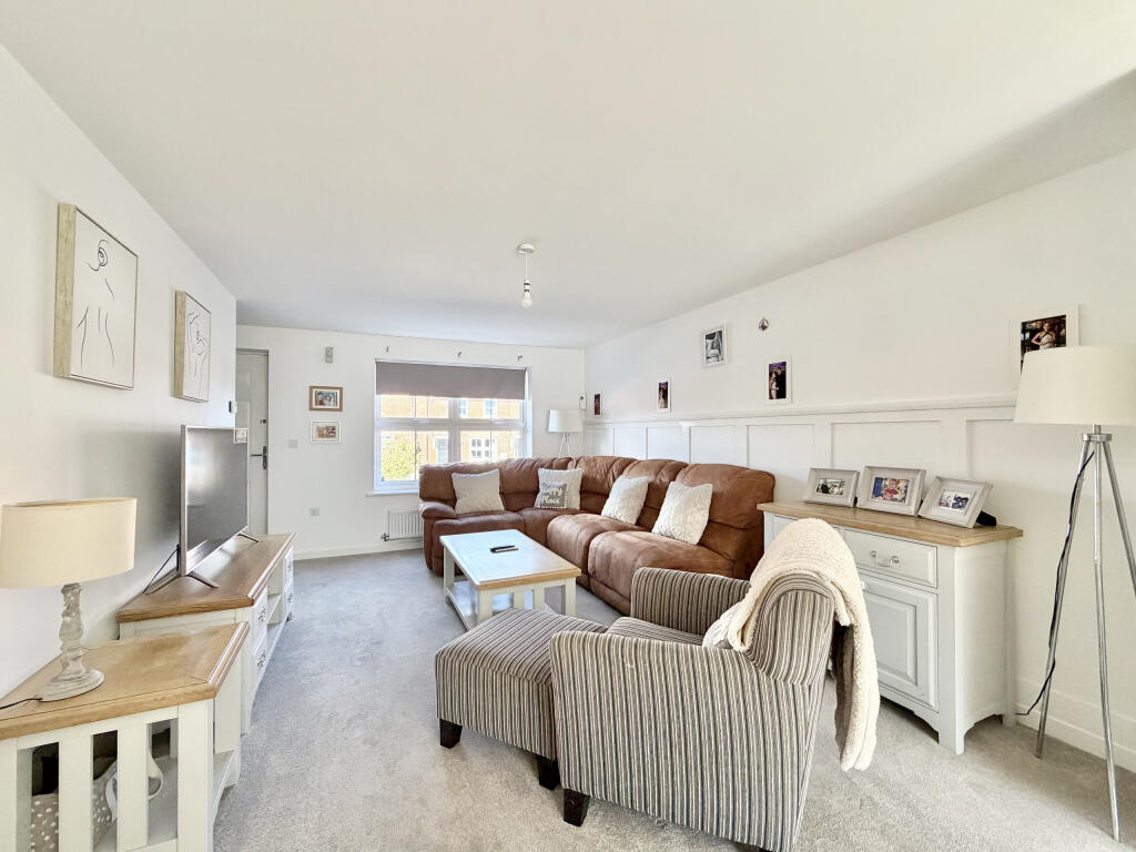 House in Taunton, Tithill - View 3