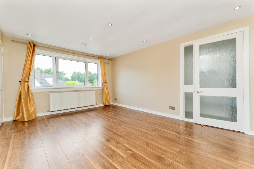 Apartment in Glasgow - View 2