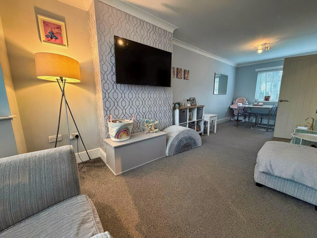 House in Birmingham, Kingstanding - View 5