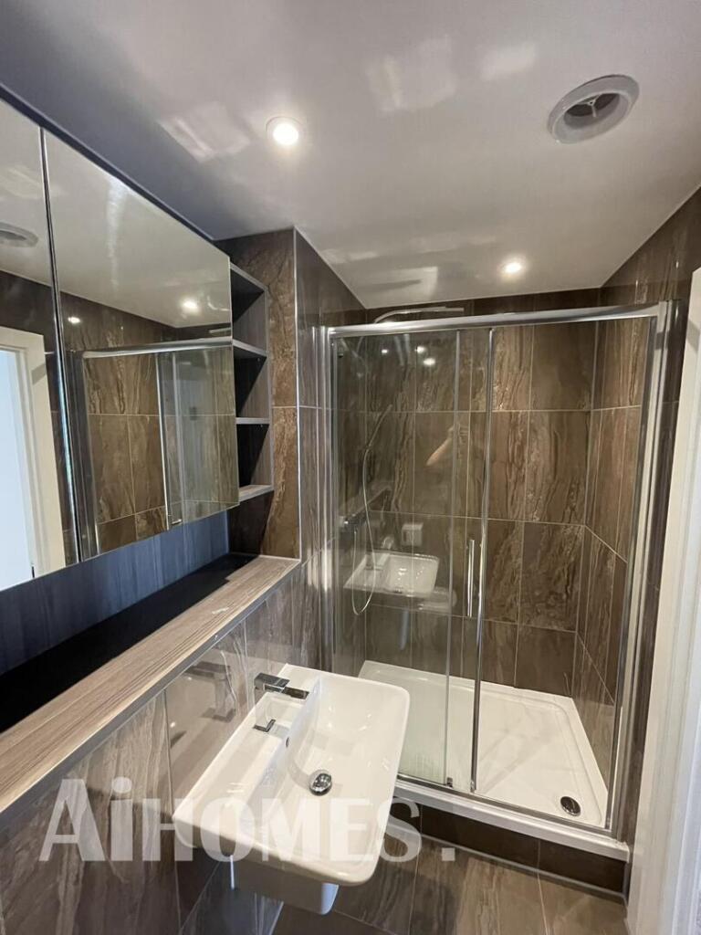 2 bedroom house for rent
