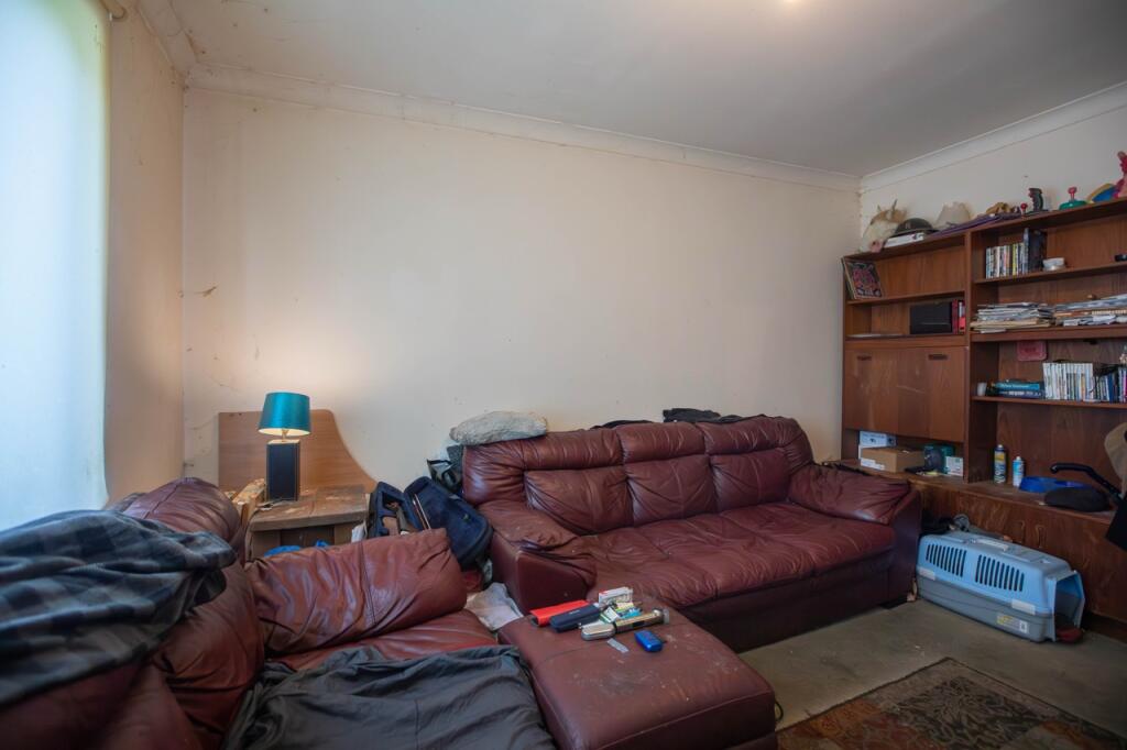 Apartment in Motherwell - View 4